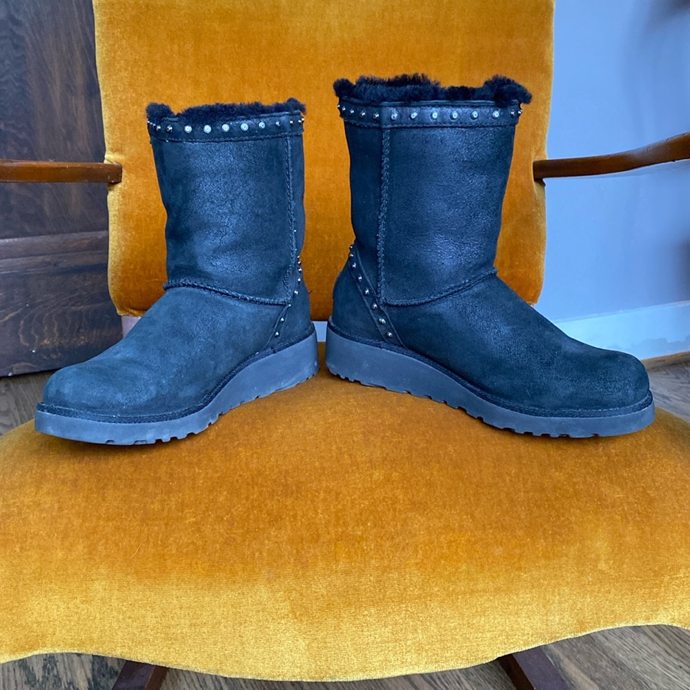 UGG Black winter boots size 6